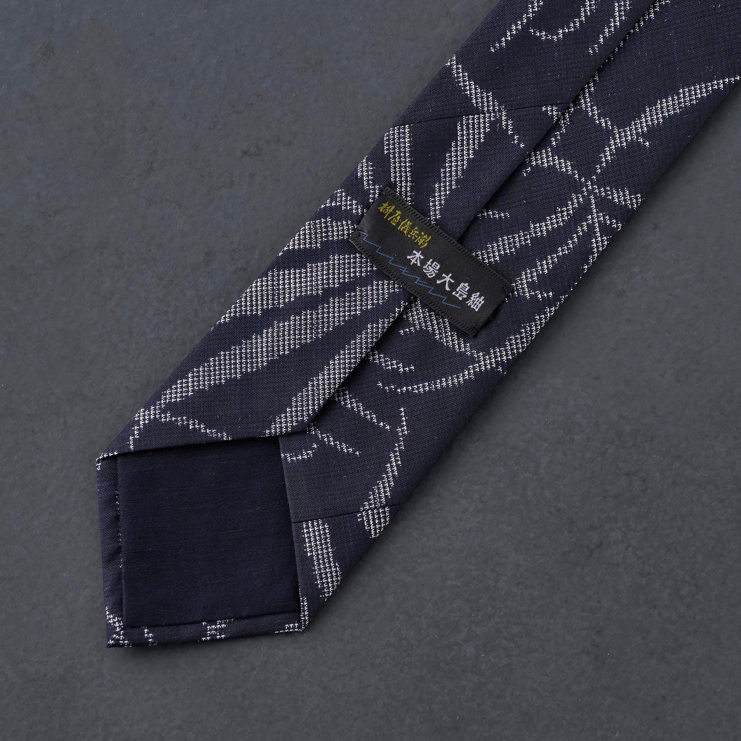 Slash tie - Authentic Oshima Tsumugi Fern Mud Blue