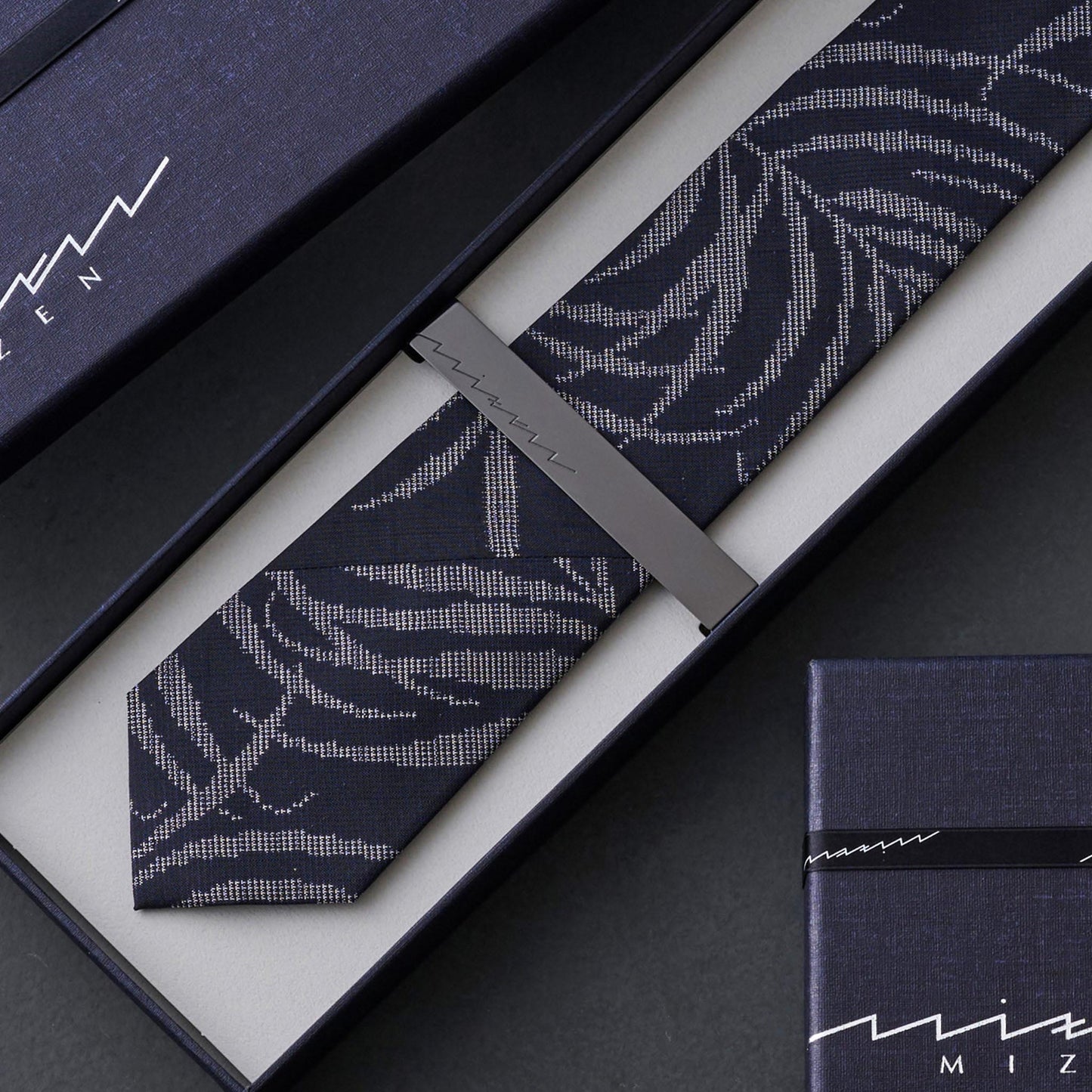 Slash tie - Authentic Oshima Tsumugi Fern Mud Blue