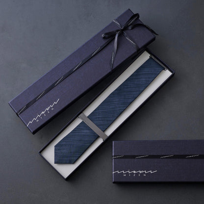 Slash tie - Ushiku Tsumugi Hagoromo Random Vertical Kasuri Rainfall Navy Blue