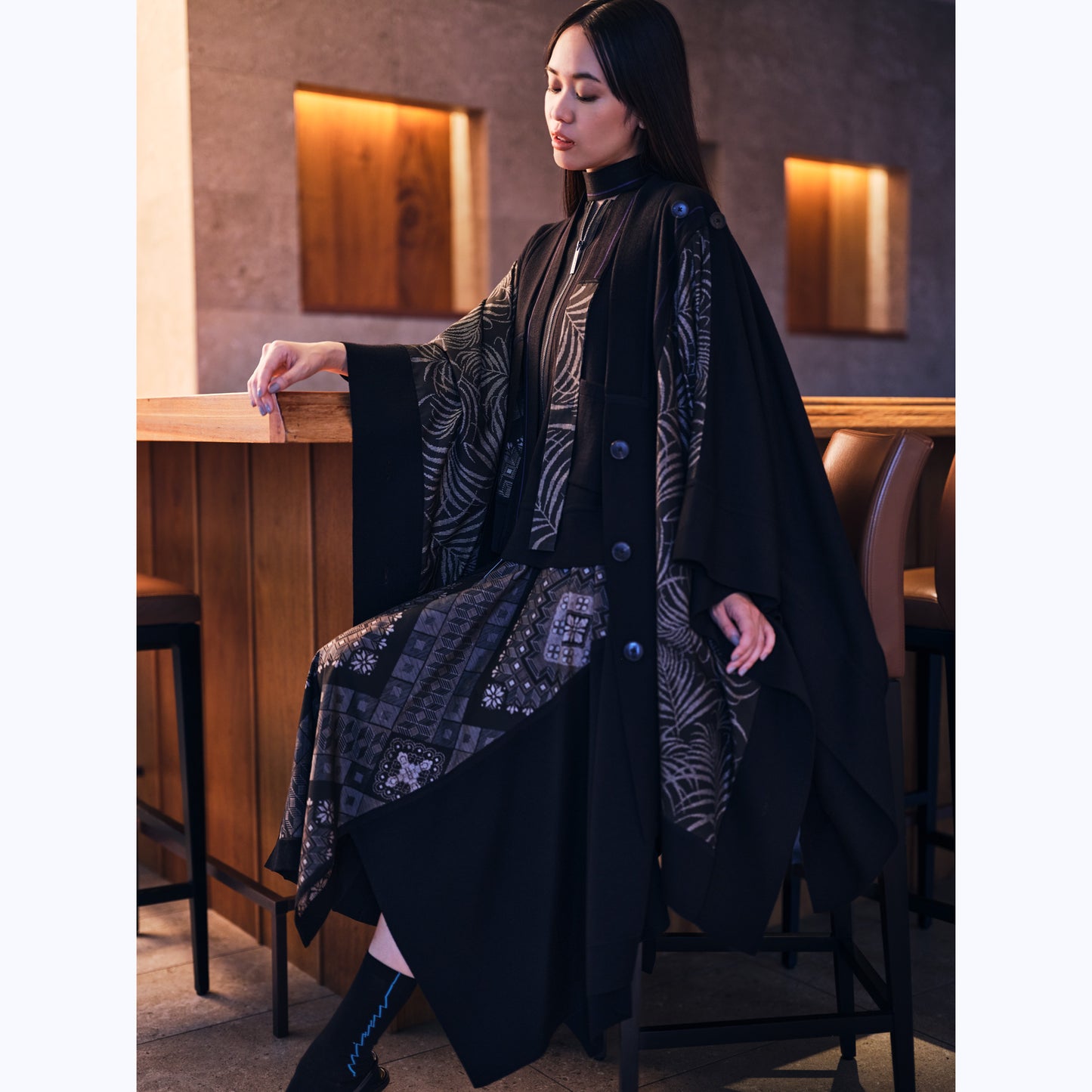 KIMONO knit square cape