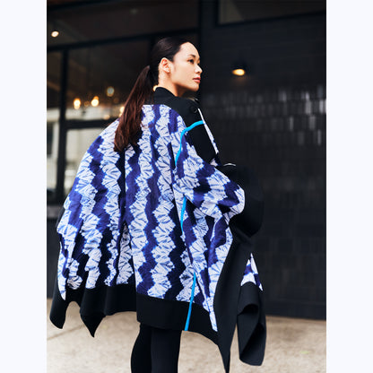 背中KIMONOニットスクエアケープ