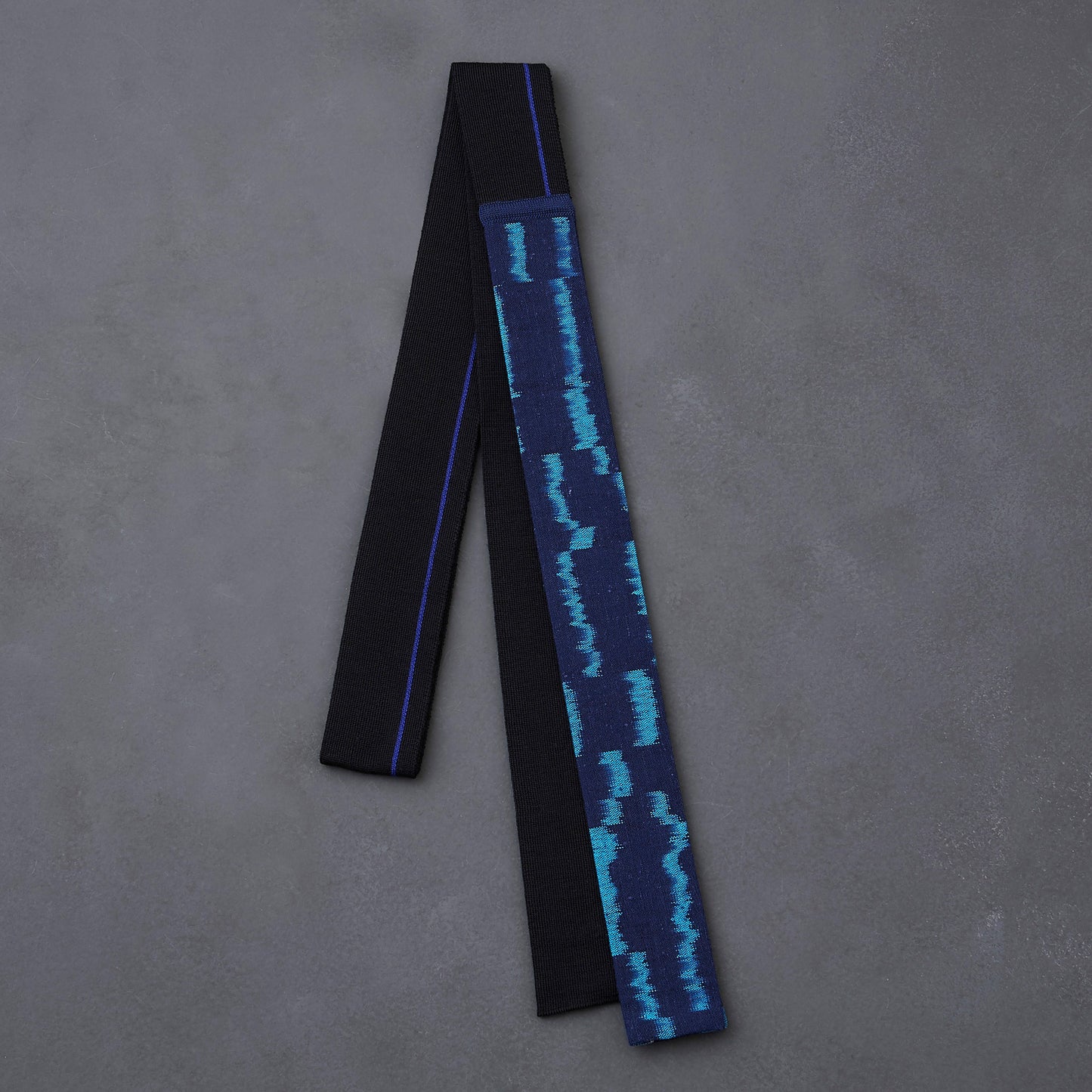 KIMONOニット タイダブル - 久留米絣 板絣(特)波ブロック(※ニット部分:ウール使用)